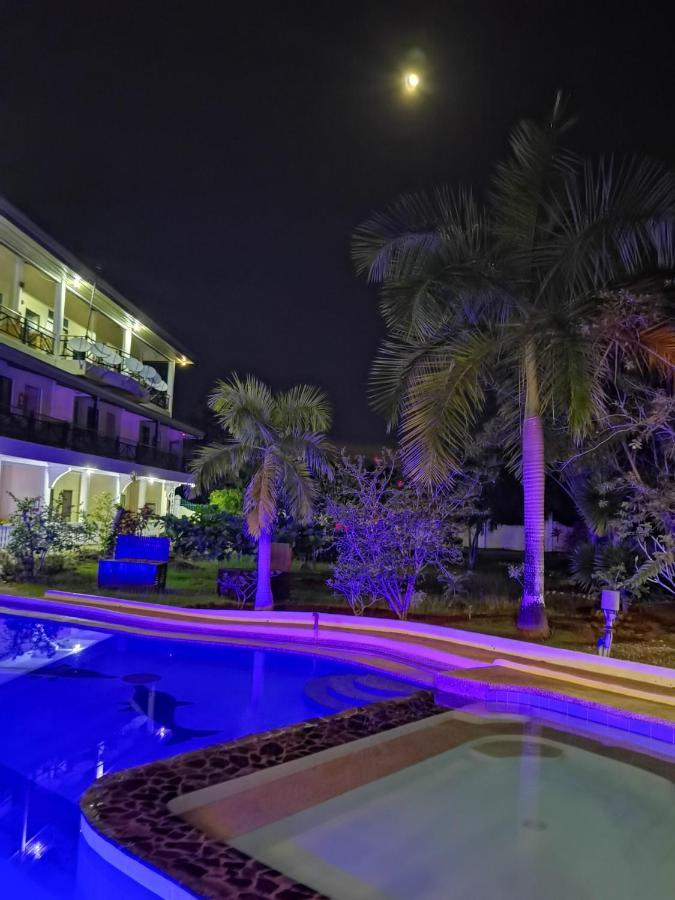 Nickles Park Resort パングラオ エクステリア 写真